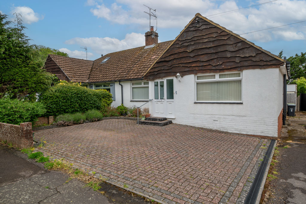Alderwood Close